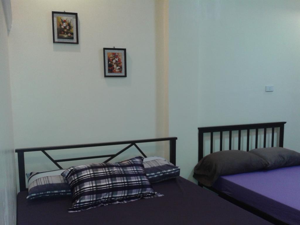 Vhauschild Transient -b Holiday home Alaminos